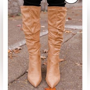 SLOANE BEIGE BLOCK HEEL TALL BOOTS size 7.5